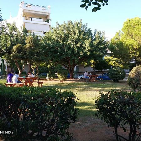 Beautiful House In Alimos Near To The Beach And Metro Aten Exteriör bild